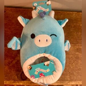 NWT unisex Squishmallows Tatiana slippers